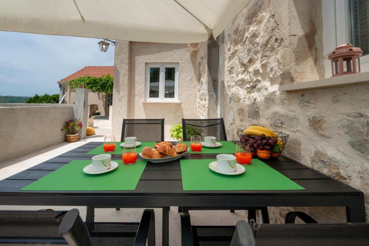 Apartmán Little Stone House Buici  Exteriér fotografie